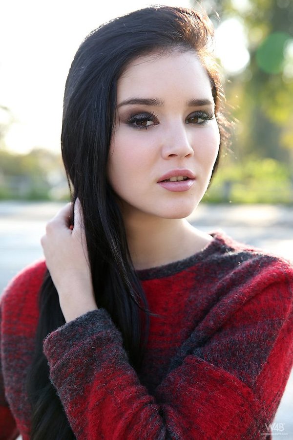 Милана, 21 год, 0 размер груди